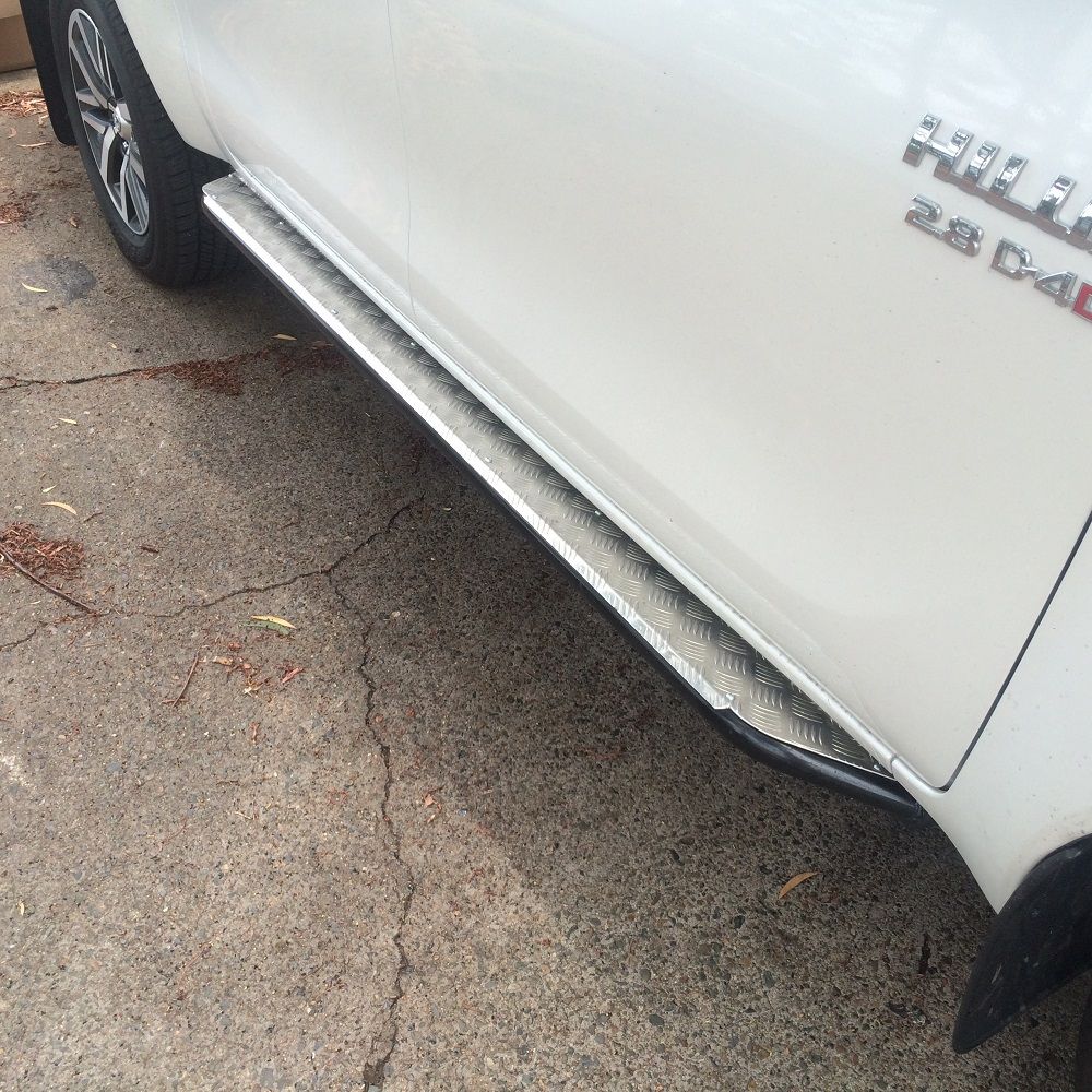 HILUX N80 - ALLOY TOP PLATE SLIDER - DUAL CAB - 2